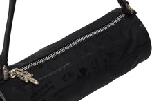 Load image into Gallery viewer, 新品未使用 CHROME HEARTS クロムハーツ ポーチ 新作 総柄 マルチロゴ ナイロン バッグ レザーパッチ 中古 4b011089