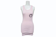 Load image into Gallery viewer, 新品未使用 CHROME HEARTS クロムハーツ タンクトップ ノースリーブ サイズM DEADLY DOLL 希少 ピンク ブラック ホワイト 中古 4b011090