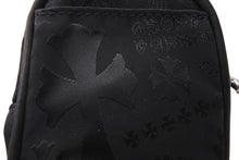 Load image into Gallery viewer, 新品未使用 CHROME HEARTS クロムハーツ ポーチ 新作 総柄 マルチロゴ ナイロン バッグ ブラック 中古 4b011091
