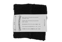 Load image into Gallery viewer, 新品未使用 CHROME HEARTS クロムハーツ クロスパッチ リストバンド 二点セット ブレスレット パイル地 ブラック ホワイト 中古 4b011092