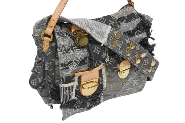 極美品 LOUIS VUITTON ルイヴィトン モノグラムデニム パッチワーク ポスティ メッセンジャーバッグ M95375 グレー 中古 4b011123