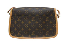 Load image into Gallery viewer, 極美品 LOUIS VUITTON ルイヴィトン ソローニュ モノグラム M42250 ショルダーバッグ ブラウン ゴールド金具 中古 4b011144