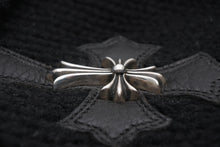 Load image into Gallery viewer, CHROME HEARTS クロムハーツ クロスパッチ ニットキャップ タイニークロス ビーニー カシミヤ レザー シルバー925 ブラック 美品 中古 4b011147