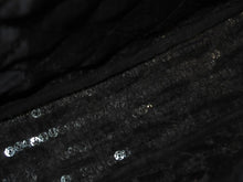 Load image into Gallery viewer, CHANEL シャネル マトラッセ23 Sフラップ Wチェーンショルダーバッグ 12番台 ココマーク スパンコール シルバー金具 美品 中古 4b011166