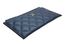 Load image into Gallery viewer, 極美品 CHANEL シャネル マトラッセ コインケース ポーチ ココマーク 25番台 キャビアスキン ブルー ゴールド金具 中古 4b011175