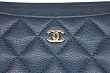 Load image into Gallery viewer, 極美品 CHANEL シャネル マトラッセ コインケース ポーチ ココマーク 25番台 キャビアスキン ブルー ゴールド金具 中古 4b011175