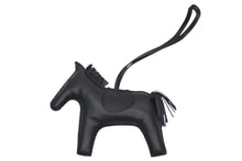 Load image into Gallery viewer, 極美品 HERMES エルメス RODEO ロデオチャーム GM バッグチャーム アニョーミロ ソーブラック Y刻印 中古 4b011202