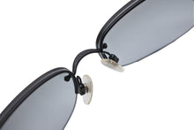 Load image into Gallery viewer, 極美品 CHANEL シャネル ココマーク ロゴ サングラス ブラック 4099 55□16 130 プラスチック ブラック金具 中古 4b011216