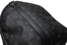 Load image into Gallery viewer, 新品同様 LOUIS VUITTON ルイヴィトン キーポル バンドリエール55 ボストンバッグ M40605 モノグラムエクリプス 中古 4b011222