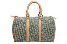 Load image into Gallery viewer, Christian Dior クリスチャンディオール トロッター ハンドバッグ グリーン PZ0701 ロゴ 35cm ボストン ゴールド金具 美品 中古 4b011224