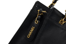 Load image into Gallery viewer, CHANEL シャネル チェーン トートバッグ ブラック キャビアスキン 5番台 ココマーク ロゴ ゴールド金具 美品 中古 4b011232