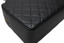 Load image into Gallery viewer, 極美品 CHANEL シャネル ハンドバッグ 6番台 ココマーク キャビアスキン キルティング ブラック ゴールド金具 中古 4b011235