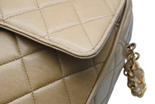 Load image into Gallery viewer, CHANEL シャネル マトラッセ 23 フリンジ チェーンショルダーバッグ イエロー ベージュ ラムスキン ゴールド金具 美品 中古 4b011240