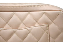 Load image into Gallery viewer, 極美品 CHANEL シャネル カンボンライン ボーリングバッグ ワンショルダーバッグ 9番台 ココマーク ベージュ ブラック 中古 4b011248