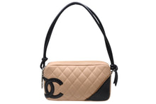 Load image into Gallery viewer, 極美品 CHANEL シャネル カンボンライン ボーリングバッグ ワンショルダーバッグ 9番台 ココマーク ベージュ ブラック 中古 4b011248