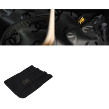 Load image into Gallery viewer, 極美品 CHANEL シャネル カンボンライン ボーリングバッグ ワンショルダーバッグ 9番台 ココマーク ベージュ ブラック 中古 4b011248