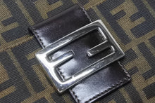 Load image into Gallery viewer, FENDI フェンディ マンマバケット ハンドバッグ 26566 ズッカ柄 ブラウン レザー ナイロンキャンバス シルバー金具 美品 中古 4c011260