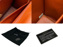 Load image into Gallery viewer, CHANEL シャネル ワンショルダーバッグ 5番台 キャビアスキン ココマーク オレンジ ゴールド金具 美品 中古 4b011267