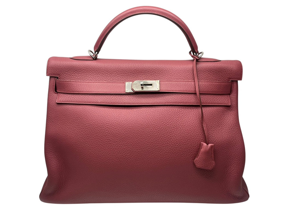 Like new HERMES Kelly 40 handbag, 2-way, purple, Taurillon Clemence leather, silver hardware. ◻N stamp, used, 4b011269
