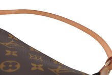 Load image into Gallery viewer, 極美品 LOUIS VUITTON ルイヴィトン ポシェット アクセソワール アクセサリーポーチ M51980 モノグラム ブラウン レザー PVC 中古 4b011270