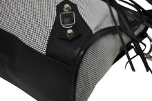 Load image into Gallery viewer, BALENCIAGA バレンシアガ Giant City ジャイアント シティ 2WAYバッグ 173084 ホワイト ブラック シルバー金具 美品 中古 4b011274
