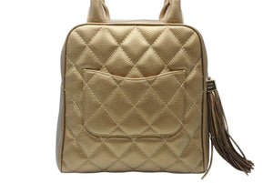 新品同様 CHANEL シャネル ハンドバッグ 9番台 キャビアスキン ココマーク フリンジ ゴールド ゴールド金具 中古 4b011275