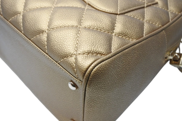 新品同様 CHANEL シャネル ハンドバッグ 9番台 キャビアスキン ココマーク フリンジ ゴールド ゴールド金具 中古 4b011275