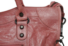 Load image into Gallery viewer, BALENCIAGA バレンシアガ Giant City ジャイアント シティ 2WAYバッグ 173084 ピンク ブラック金具 美品 中古 4b011278