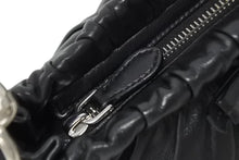 Load image into Gallery viewer, PRADA プラダ ミニワンショルダーバッグ ブラック ラムスキン ブラック イタリア製 シルバー金具 美品 中古 4b011281