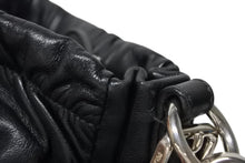 Load image into Gallery viewer, PRADA プラダ ミニワンショルダーバッグ ブラック ラムスキン ブラック イタリア製 シルバー金具 美品 中古 4b011281