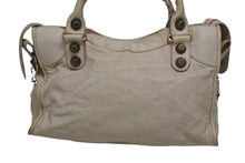 Load image into Gallery viewer, BALENCIAGA バレンシアガ ジャイアント シティ 2WAYバッグ 173084 ベージュ ピンクゴールド金具 イタリア製 美品 中古 4b011282