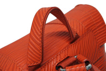 Load image into Gallery viewer, 極美品 LOUIS VUITTON ルイヴィトン クリストファーMM バックパック リュック M23764 エピ XLレザー レッド シルバー金具 中古 4b011304