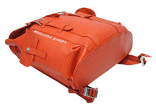 Load image into Gallery viewer, 極美品 LOUIS VUITTON ルイヴィトン クリストファーMM バックパック リュック M23764 エピ XLレザー レッド シルバー金具 中古 4b011304