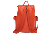 Load image into Gallery viewer, 極美品 LOUIS VUITTON ルイヴィトン クリストファーMM バックパック リュック M23764 エピ XLレザー レッド シルバー金具 中古 4b011304