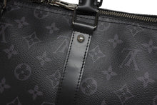 Load image into Gallery viewer, LOUIS VUITTON ルイヴィトン キーポル バンドリエール45 ボストンバッグ M40569 モノグラム エクリプス ブラック 美品 中古 4b011323