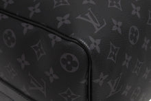 Load image into Gallery viewer, LOUIS VUITTON ルイヴィトン キーポル バンドリエール45 ボストンバッグ M40569 モノグラム エクリプス ブラック 美品 中古 4b011323