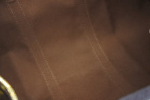 Load image into Gallery viewer, LOUIS VUITTON ルイヴィトン キーポル バンドリエール50 ボストンバッグ M41416 モノグラム PVC レザー 美品 中古 4b011396