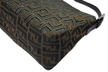 画像をギャラリービューアに読み込む, 極美品 FENDI フェンディ マンマバケット ワンショルダーバッグ 26325 ズッカ柄 ラインストーン ブラウン シルバー金具 中古 4b010194