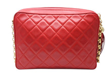 Load image into Gallery viewer, CHANEL シャネル チェーンショルダーバッグ 2番台 ラムスキン ココマーク レッド フリンジ付き ゴールド金具 美品 中古 4b011578