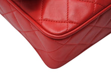 Load image into Gallery viewer, CHANEL シャネル チェーンショルダーバッグ 2番台 ラムスキン ココマーク レッド フリンジ付き ゴールド金具 美品 中古 4b011578