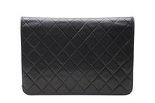 Load image into Gallery viewer, CHANEL シャネル Sフラップ チェーンショルダーバッグ 2番台 ラムスキン ココマーク ブラック ゴールド金具 美品 中古 4b011356