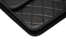 Load image into Gallery viewer, CHANEL シャネル Sフラップ チェーンショルダーバッグ 2番台 ラムスキン ココマーク ブラック ゴールド金具 美品 中古 4b011356