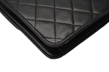 Load image into Gallery viewer, CHANEL シャネル Sフラップ チェーンショルダーバッグ 2番台 ラムスキン ココマーク ブラック ゴールド金具 美品 中古 4b011356