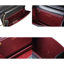Load image into Gallery viewer, CHANEL シャネル Sフラップ チェーンショルダーバッグ 2番台 ラムスキン ココマーク ブラック ゴールド金具 美品 中古 4b011356