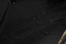 画像をギャラリービューアに読み込む, 極美品 CHANEL シャネル チェーンワンショルダーバッグ 8番台 ココマーク キャビアスキン ブラック ゴールド金具 中古 4b011357