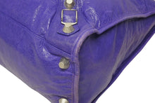 Load image into Gallery viewer, BALENCIAGA バレンシアガ Giant City ジャイアント シティ 2WAYバッグ 177287 レザー パープル シルバー金具 美品 中古 4b011367