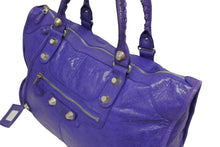 Load image into Gallery viewer, BALENCIAGA バレンシアガ Giant City ジャイアント シティ 2WAYバッグ 177287 レザー パープル シルバー金具 美品 中古 4b011367