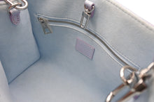 Load image into Gallery viewer, LOUIS VUITTON ルイヴィトン オンザゴーPM 2WAYバッグ M46067 モノグラム アンプラント ブルー ピンク シルバー金具 美品 中古 4b011597