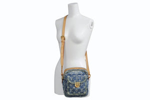 LOUIS VUITTON ルイヴィトン カメラ バッグ ショルダーバッグ M95348 モノグラム デニム インディゴブルー ゴールド金具 美品 中古 4b011377