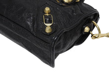 Load image into Gallery viewer, 極美品 BALENCIAGA バレンシアガ ハンドバッグ ジャイアントミニシティ ショルダーバッグ ブラック ラムスキン 309544 ゴールド金具 中古 4b011365